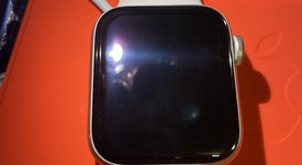 Good
													Apple Watch SE 2nd Gen 40mm - Starlight, A2722 - GPS, Aluminum, photo 4 of 13