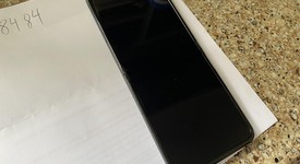 Good
													Motorola Razr (2024) - Unlocked, Gray, 256 GB, 8 GB, photo 4 of 12
