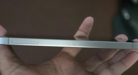 Mint
													Samsung Galaxy S25 - T-Mobile, Silver Shadow, 128 GB, 12 GB, SM-S931U, photo 4 of 9