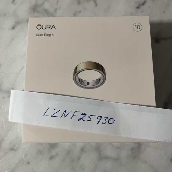 Oura Ring Gen 4 - Gold, Size 10