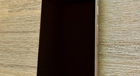 Mint
													Google Pixel 8 - Unlocked, Rose, 128 GB, 8 GB, G9BQD, Sub-6 5G, photo 4 of 10