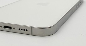 Good
													Apple iPhone 13 Pro Max - Unlocked, Silver, 256 GB, A2484, photo 5 of 6
