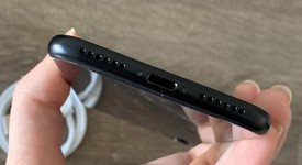 Good
													Apple iPhone SE 3rd Gen 2022 - Unlocked, Midnight, 64 GB, A2595, photo 6 of 6