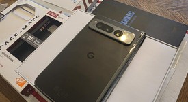 Good
													Google Pixel Fold - Unlocked, Obsidian, 256 GB, 12 GB, G9FPL, photo 3 of 18