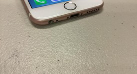 Good
													Apple iPhone 6S - Sprint, Rose Gold, 64 GB, A1688, photo 5 of 8