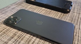 Good
													Apple iPhone 11 Pro Max - Metro by T-Mobile, Gray, 64 GB, A2161, photo 2 of 9