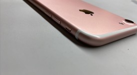 Mint
													Apple iPhone 7 - AT&T, Rose Gold, 32 GB, A1778, photo 5 of 7