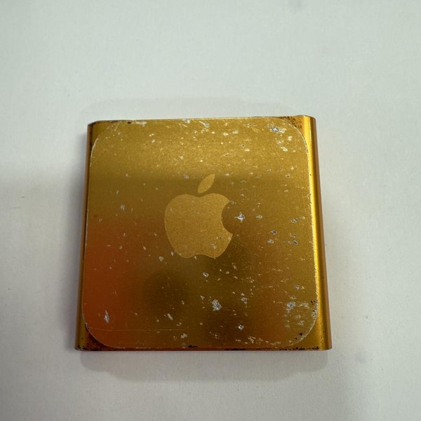 Apple iPod Nano 6th Gen - 8 GB, Orange