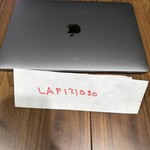 Good MacBook Pro 2017 (With Touch Bar) - 13 inch - 256 GB, Gray, 8 GB, Intel Core i5
