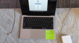 Good
													MacBook Pro 2021 - 14" - Apple M1 Pro 8-core, Silver, 512 GB, 16 GB, photo 1 of 5