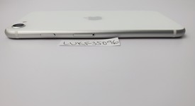 Good
													Apple iPhone SE 2nd Gen 2020 - Unlocked, White, 256 GB, A2275, photo 3 of 6