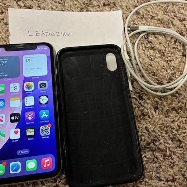 Apple iPhone Xr - Unlocked, 64 GB, White, A1984