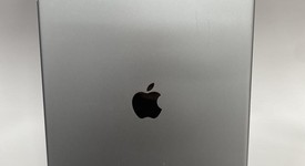 Good
													Apple iPad Pro 12.9" 2nd Gen 2017 - Wi-Fi, Silver, 256 GB, photo 1 of 2