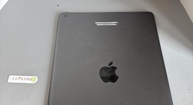 Fair
													Apple iPad 9th Gen - Wi-Fi, Gray, 64 GB, A2602, photo 3 of 6