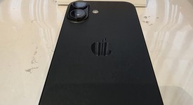 Mint
													Apple iPhone 16 - Unlocked, Black, 128 GB, A3081, photo 2 of 9