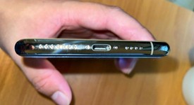 Good
													Apple iPhone 11 Pro Max - Unlocked, Gold, 64 GB, A2161, photo 4 of 9