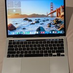 Good MacBook Pro 2020 - 13 inch - 256 GB, Silver, 8 GB, Apple M1