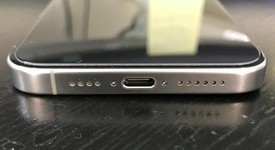 Mint
													Apple iPhone 15 Pro Max - Unlocked, Natural, 512 GB, A2849, photo 5 of 14