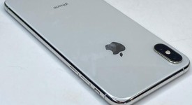 Fair
													Apple iPhone Xs Max - T-Mobile, Silver, 64 GB, A1921, photo 5 of 6