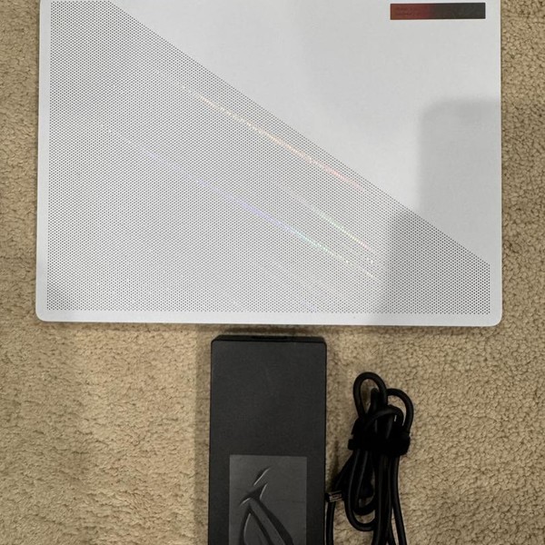 Asus ROG Zephyrus G14 (2023) GA402 - 1 TB, White, 32 GB, AMD Ryzen 9