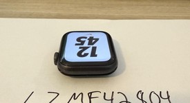 Good
													Apple Watch SE 1st Gen 40mm - Gray, A2351 - GPS, Nike, photo 4 of 6