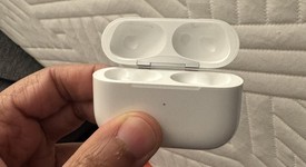 Used
													Apple AirPods Pro 2 - USB-C, photo 6 of 6
