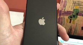 Good
													Apple iPhone SE 2nd Gen 2020 - Unlocked, Black, 64 GB, A2275, photo 3 of 6