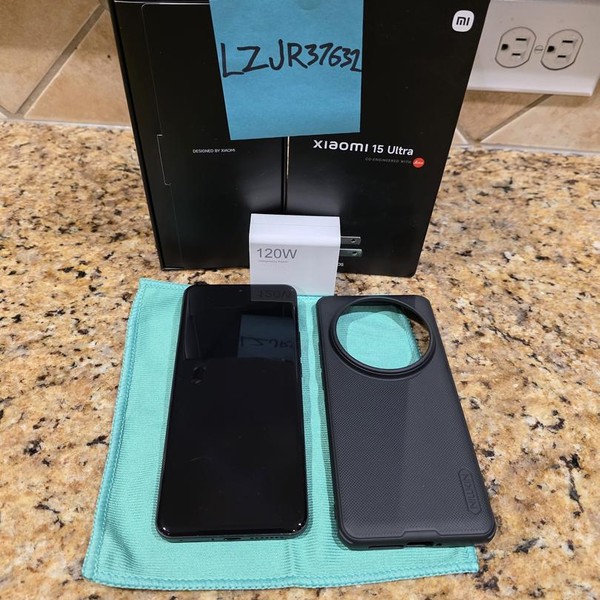 Xiaomi 15 Ultra - Unlocked Non-US, 512 GB, Black, 16 GB