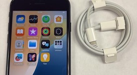 Mint
													Apple iPhone SE 3rd Gen 2022 - Unlocked, Midnight, 64 GB, A2595, photo 2 of 9