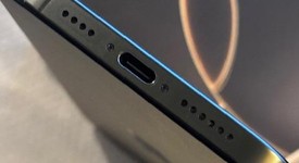 Mint
													Apple iPhone 16 Pro Max - Unlocked, Black, 256 GB, A3084, photo 5 of 5