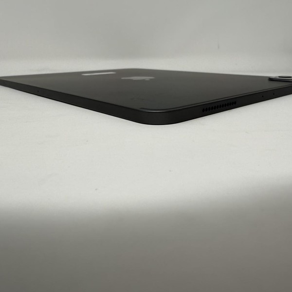 Apple iPad Pro 11 inch 2nd Gen 2020 - Wi-Fi, 256 GB, Gray, A2228