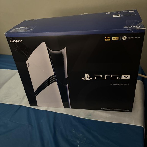 PlayStation 5 Pro (2024) - White, 2 TB