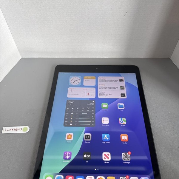 Apple iPad 9th Gen - Wi-Fi, 256 GB, Gray, A2602