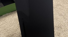 Mint
													Xbox Series X (2020) - Black, 1 TB, standard, photo 3 of 6