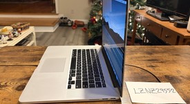 Fair
													MacBook Pro 2015 (Retina) - 15" - Silver, 512 GB, 16 GB, photo 4 of 6