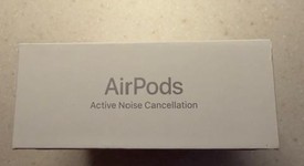 New
													Apple AirPods 4th Gen - Active Noise Cancellation, photo 5 of 6