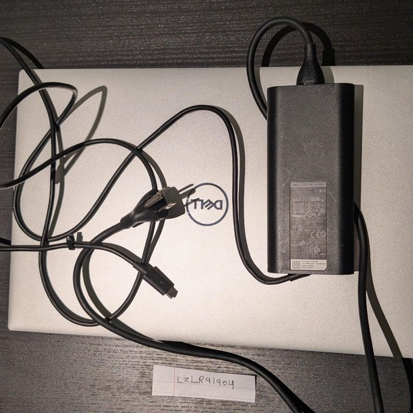 Dell XPS 15 9500 (2020) - I7, Silver, 500 GB, 16 GB, FHD+ Plus Non-Touch