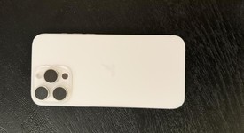 Good
													Apple iPhone 16 Pro Max - Unlocked, White, 256 GB, A3084, photo 4 of 5