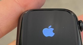 Mint
													Apple Watch Series 11 42mm - Unlocked, Jet Black, A3335 - Cellular, Aluminum, photo 5 of 6