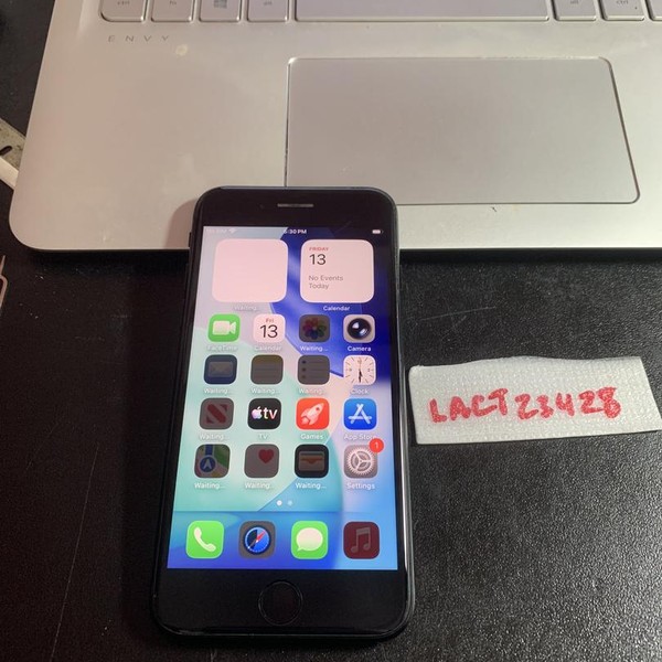 Apple iPhone SE 3rd Gen 2022 - Unlocked, 64 GB, Midnight, A2595