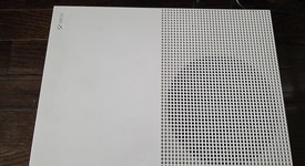 Good
													Xbox One S (2016) - White, 1 TB, All Digital Edition, photo 3 of 9
