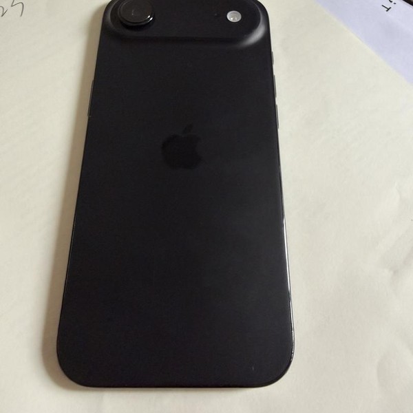 Apple iPhone Air - Unlocked, Space Black, 256 GB, A3260