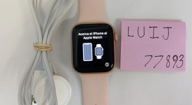 Mint
													Apple Watch Series 5 40mm - Gold, A2092 - GPS, Aluminum, photo 5 of 5