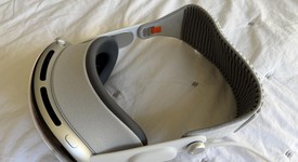 Mint
													Apple Vision Pro - 256 GB, photo 2 of 8