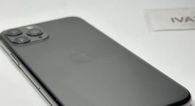 Good
													Apple iPhone 11 Pro - Unlocked, Gray, 256 GB, A2160, photo 4 of 6
