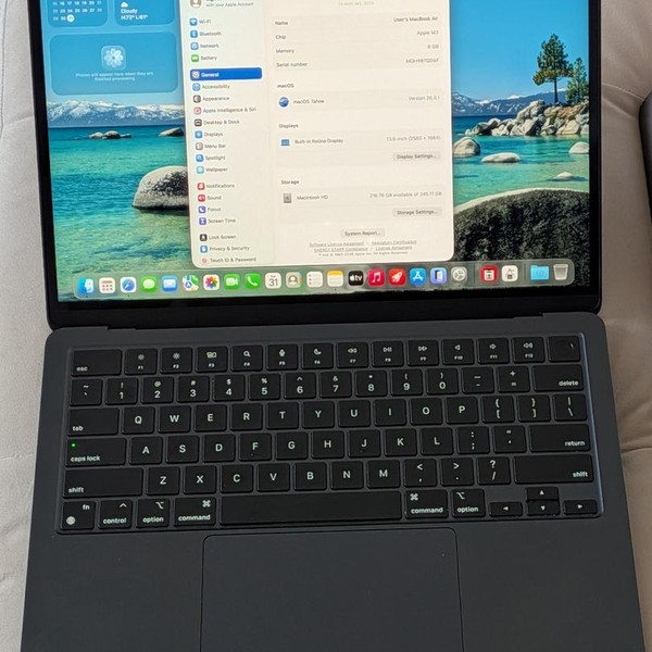 MacBook Air 2024 (M3) - 13 inch - 256 GB, Midnight, 8 GB, Apple M3, 8-core GPU