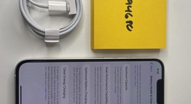 Mint
													Apple iPhone 13 - Unlocked, Starlight, 128 GB, A2482, photo 1 of 6
