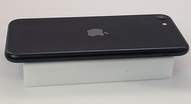 Mint
													Apple iPhone SE 3rd Gen 2022 - AT&T, Midnight, 64 GB, A2595, photo 3 of 7