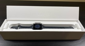 Good
													Apple Watch Series 2 42mm - Gray, 8 GB, A1758, Aluminum, photo 1 of 11