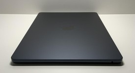 Mint
													MacBook Air 2025 (M4) - 15" - Apple M4, Midnight, 512 GB, 16 GB, photo 3 of 6